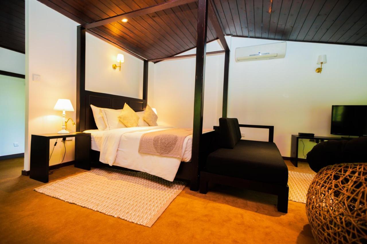 Villa Le Maas Tota Koslanda Экстерьер фото